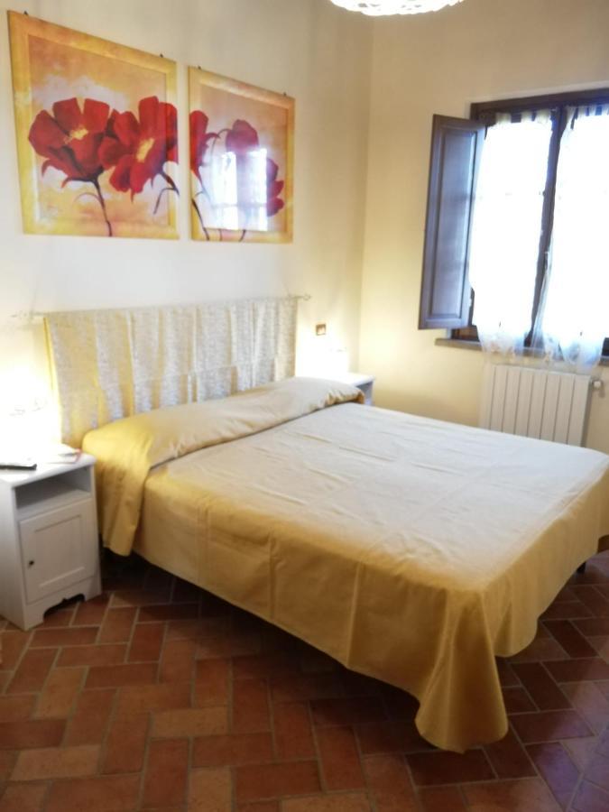 L'Aia Degli Olivi Apartment Вада Екстериор снимка